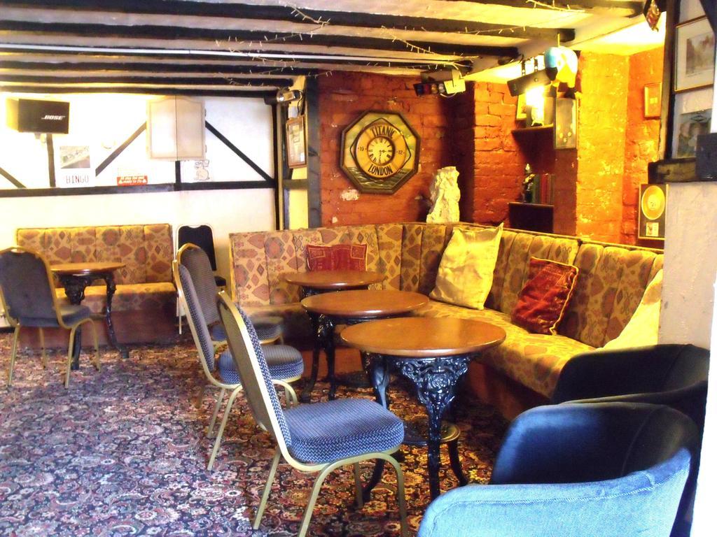 Guest house The Derby